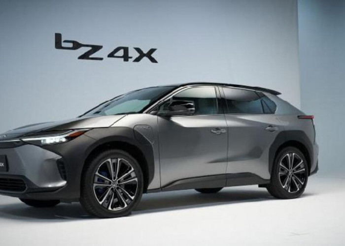 Toyota BZ4X 2025 Punya Tampilan Baru: Desain Futuristik dan Siap Jadi Mobil Keluarga!