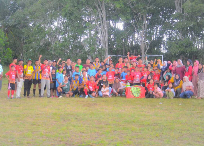 Minat Bermain Bola Tinggi, SSB Palembang Soccer Skills Hadir di Ogan Ilir