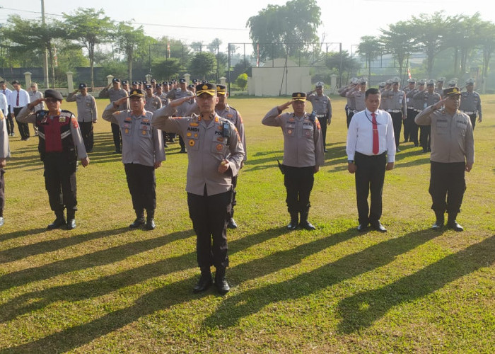 Ungkap Kasus, Wakapolda Berikan Reward Personil Polres Ogan Ilir