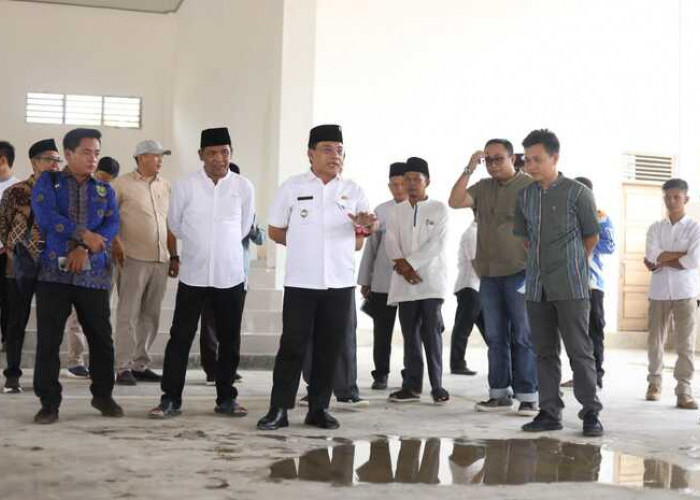 Bupati Muratara Sidak Pasar, Pedagang Langsung Curhat