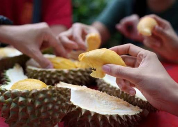Hindari 6 Makanan Ini Bersamaan Durian