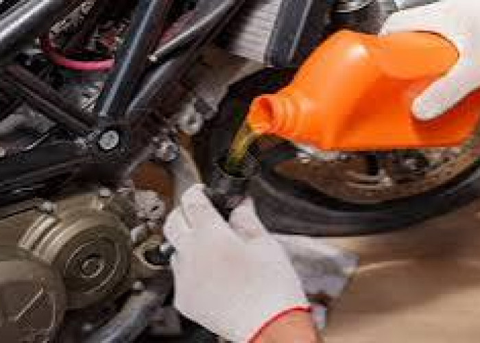 Rutin Ganti Oli Motor Agar Mesin Terawat dan Awet