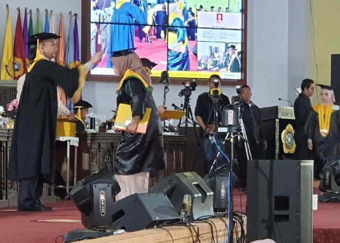 Wisuda Ke-181 Unsri  Luluskan 686 Sarjana,  Dihadiri  Ketua MPR RI Ahmad Muzani