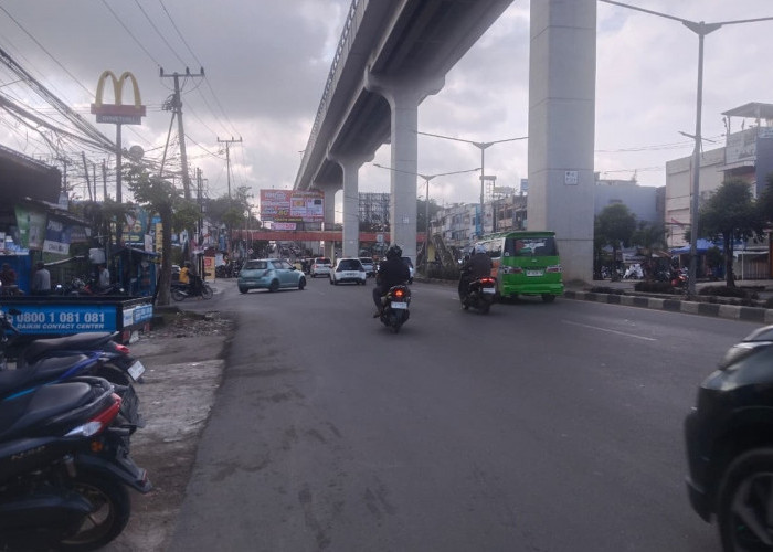 Libur Natal, Jl Kol H Barlian tak Macet