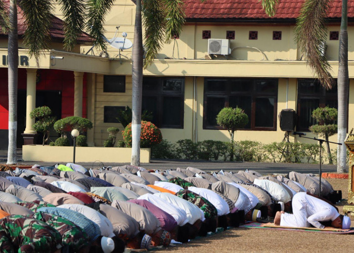 ﻿Salat Istisqa Minta Hujan di Ogan Ilir 