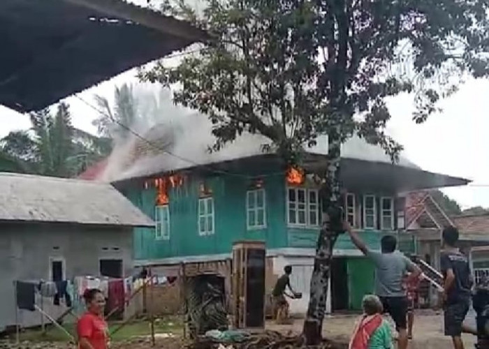 Satu Rumah Warga di Muratara Hangus Terbakar
