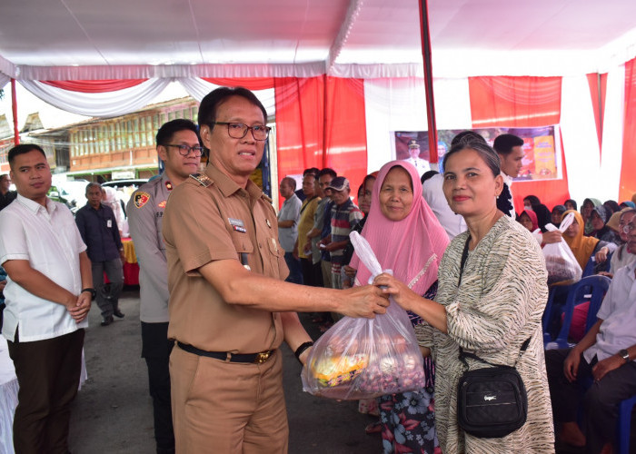 Operasi Pasar, Pemkab OKI Jual 500 Paket Sembako
