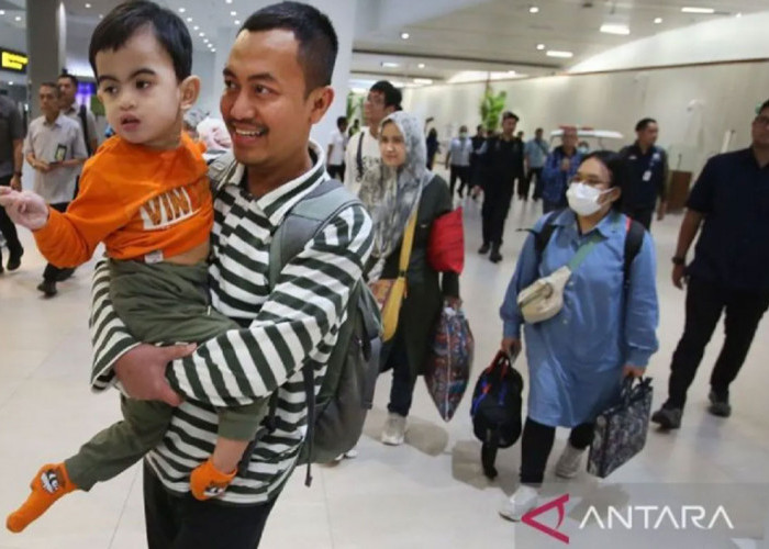 60 WNI Iran Tiba di Tanah Air, 37 Menyusul