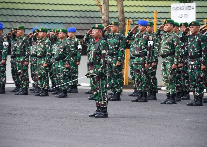 Melalui Upacara 17-an, Danrem 044/Gapo Sampaikan Arahan Strategis Pangdam II/Swj