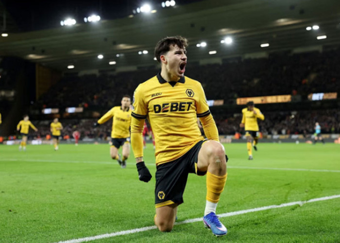 Luar Biasa, Wolves Tumbangkan Liverpool 