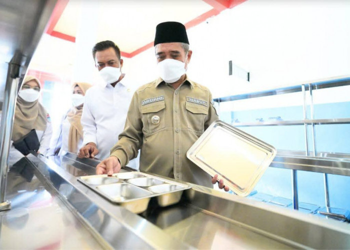 Wabup Ogan Ilir Resmikan Dapur MBG SPPG Tanjung Baru Petai 02  Tanjung Batu