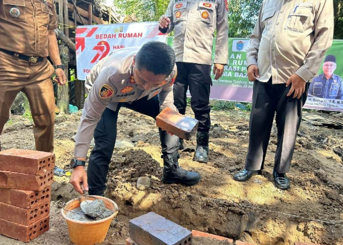 Polres Ogan Ilir dan BAZNAS Lakukan Peletakan Batu Pertama Rumah Layak Huni di Pemulutan Selatan