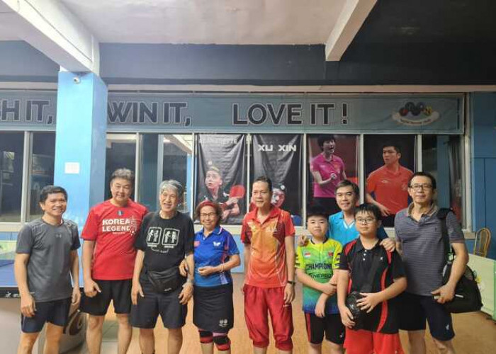 Transit di Palembang, 2 Pelatih Tenis Meja Australia Lakukan Coaching Clinic