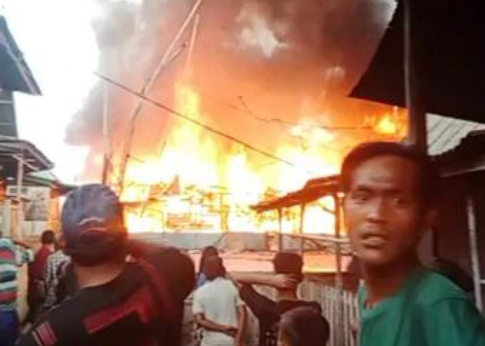 Kebakaran Hebat di Pemulutan Ogan Ilir, 70 Jiwa Kehilangan Tempat Tinggal