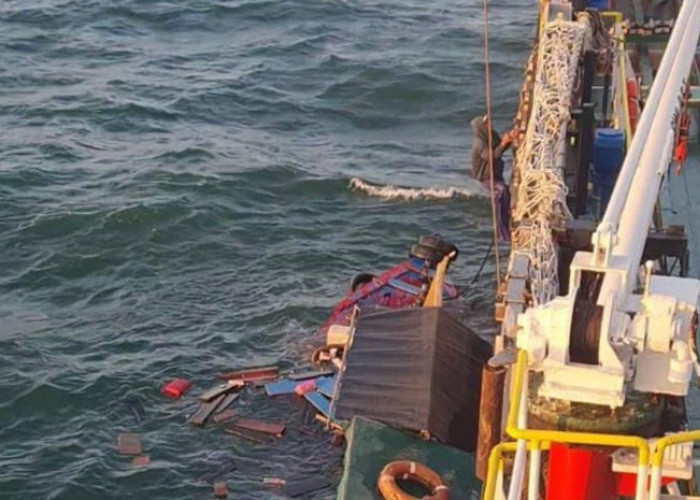 Ini Kronologis Penyelamatan Kapal Nelayan Nyaris Tenggelam di Tanjung Priok