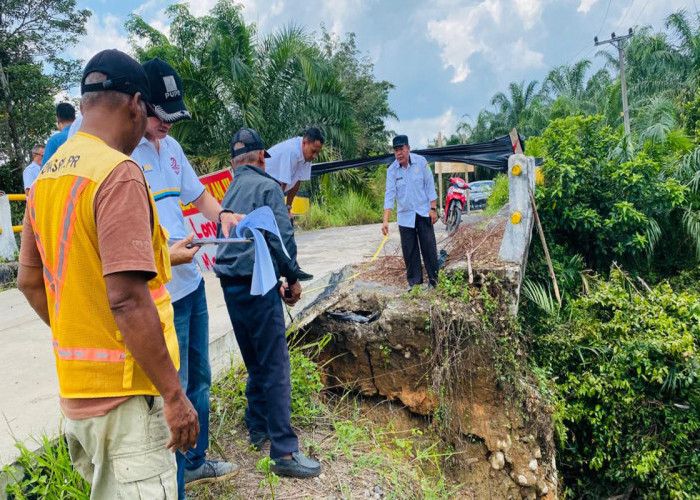 Oprit Jembatan Amblas, Dinas PUPR Muba Siap Perbaiki