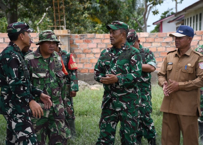 Danrem 044/Gapo Tinjau Progres Pembangunan KDKMP,  Wadah Penguatan Ekonomi Masyarakat Desa