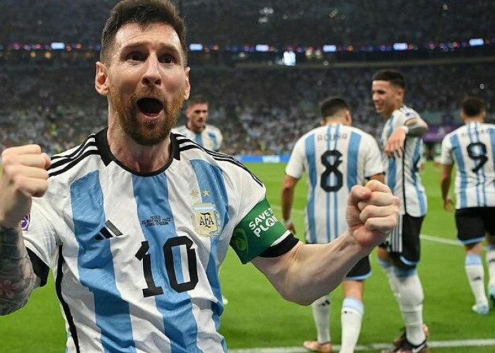 Argentina Enggan Tersingkir, Tekuk Meksiko 2-0, Messi dan Enzo Fernandes Mengila di Babak Kedua, Grup C Panas