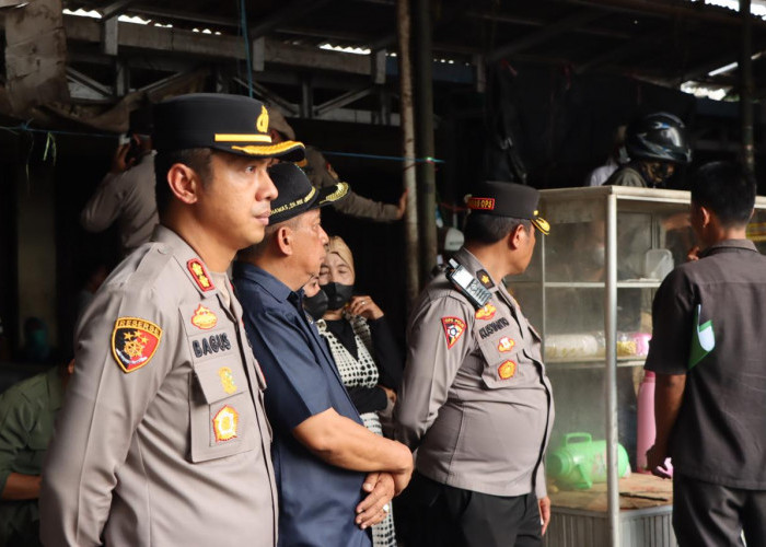 Polres Ogan Ilir Amankan Eksekusi Lahan oleh PN di Pasar Indralaya