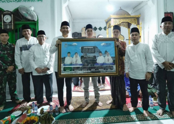 Bupati Panca Safari Ramadan 1446 H di Desa Ulak Bedil