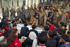 GMNI Cabang Ogan Ilir : Tindak Tegas  Dapur MBG Tidak Standar, Demo di Kantor Bupati