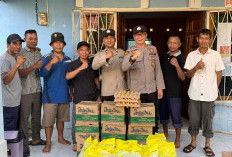 Polres Ogan Ilir Salurkan Bantuan Sosial kepada Korban Banjir di Desa Tanjung Miring