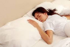 Catat! Ini 5 Kebiasaan Sebelum Tidur yang Bantu Menurunkan Tekanan Darah