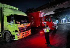 Polrestabes Palembang Perketat Penyekatan Truk ODOL di Km 12, 80 Kendaraan Terjaring