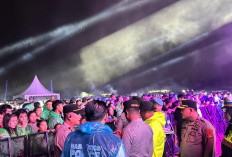 Diguyur Hujan, Dadali Band Tetap  Ditonton Ribuan Fans, Polres Ogan Illr Lalukan Pengamanan