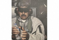 Trump Pamer Foto Presiden Venezuela Ditangkap