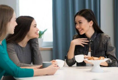 5 Tanda Kepribadian Seseorang yang Suka Oversharing Menurut Ilmu Psikologi