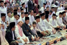 Boyong Putra, Gibran Salat Ied di Masjid Istiqlal 