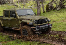 Jeep Gladiator 2025: Tampilan Gagah dan Performa Mesin Siap Tempur