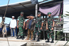 Bangun Akses, Danrem 044/Gapo Tinjau Progres Pembangunan Jembatan