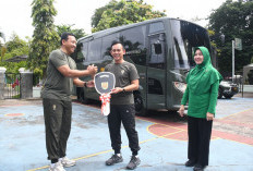 Persit KCK PD II/Sriwijaya Dapat  Bantuan  Bus Operasional