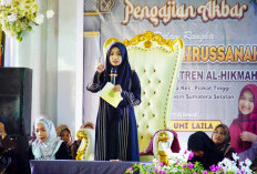 Dai Muda Plakat Tinggi Sampaikan Tausiyah di Hadapan Bupati Muba