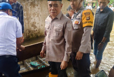 Wabup Ogan Ilir Tinjau Lokasi Banjir, Polsek Muara Kuang Lakukan Patroli di Daerah Terdampak